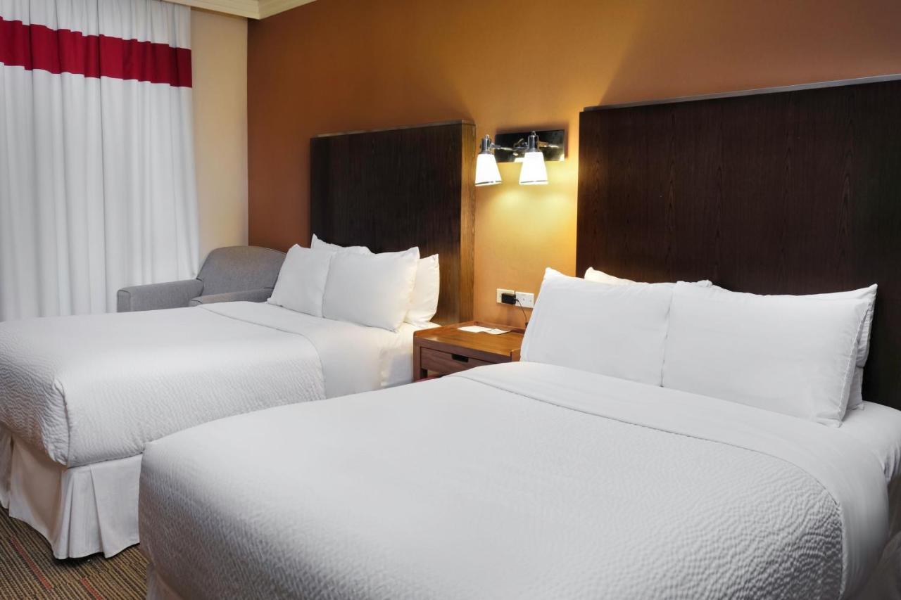 Four Points By Sheraton Saltillo Eksteriør billede