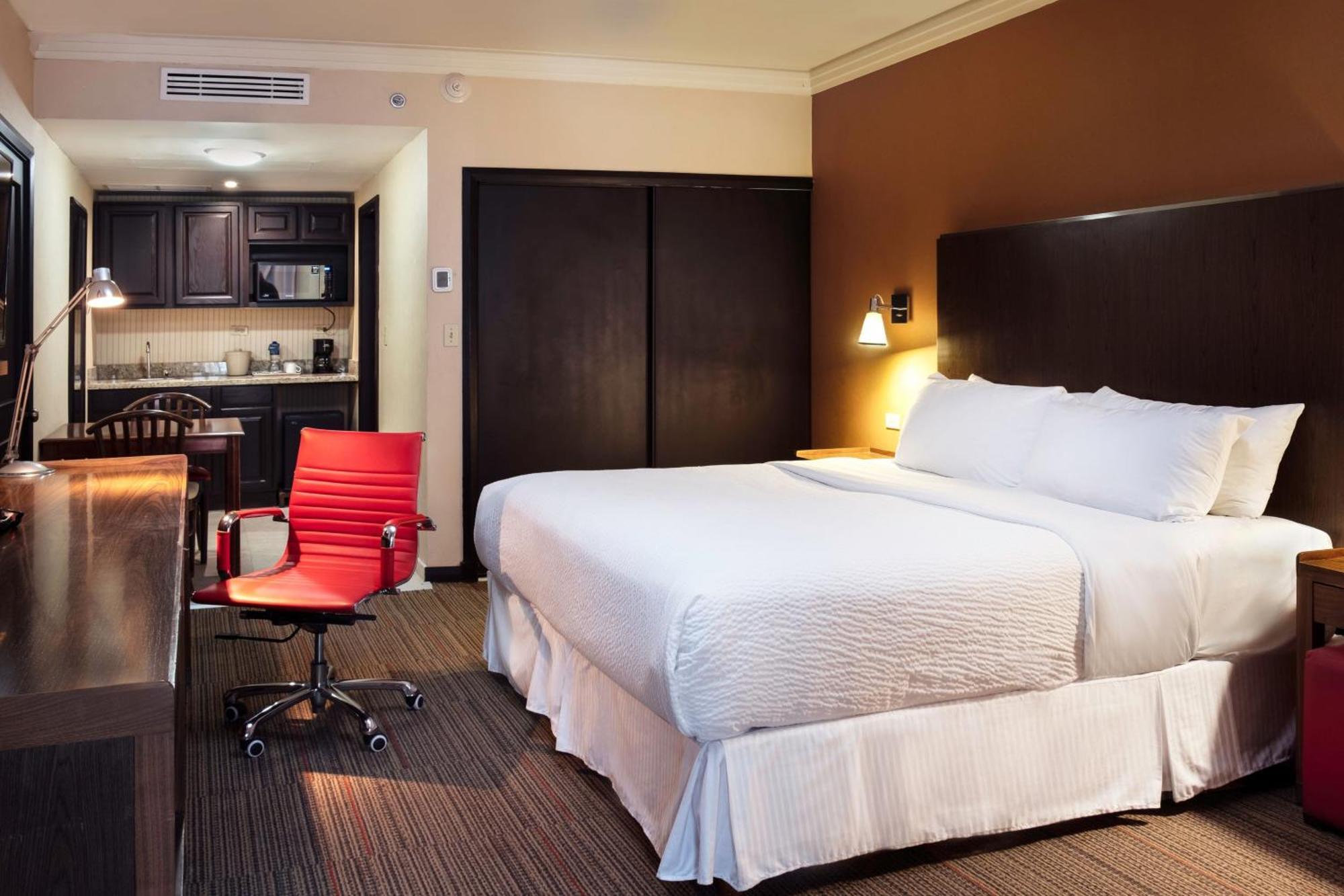 Four Points By Sheraton Saltillo Eksteriør billede